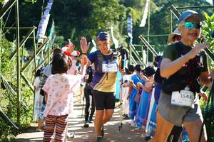 BIB: 6901, 1548
                            <button type="button" onclick="openModal(19043972)" class="btn btn-primary btn-sm float-right btn-popup" data-toggle="modal" data-target=".modal-high-quality">
                        <i class="fas fa-shopping-cart"></i> Add to Cart
                    </button>
                                            <button type="button" onclick="isThisMe(19043972, true)" class="btn btn-success btn-sm float-right btn-popup btn-isme hidden" data-toggle="tooltip" data-placement="bottom" title="นี่คือรูปของคุณใช่ไหม คลิกที่นี่เพื่อเอาเข้าอัลบั้ม">
                        <i class="fas fa-plus"></i> Add to album
                    </button>
                    <button type="button" onclick="isThisMe(19043972, false)" class="btn btn-warning btn-sm float-right btn-popup btn-isnotme hidden">
                        <i class="fas fa-ban"></i> Remove from album
                    </button>